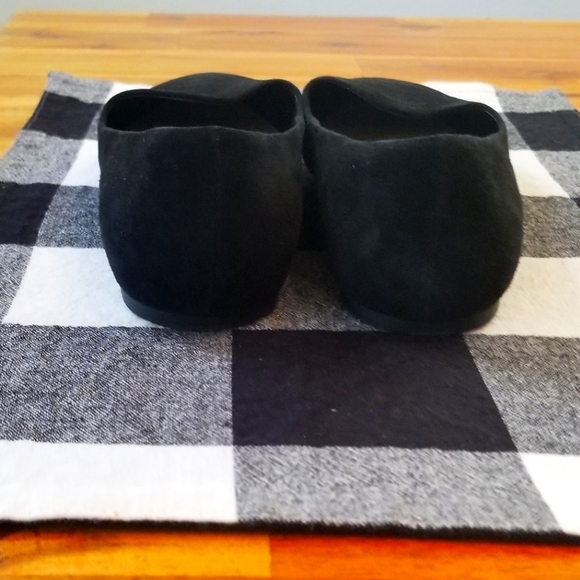 Gibson Latimer Sheep Leather Flats - Picture 3 of 5